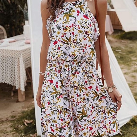 - l Delilah Wear l Boho Floral Dress - Picture 2 of 3